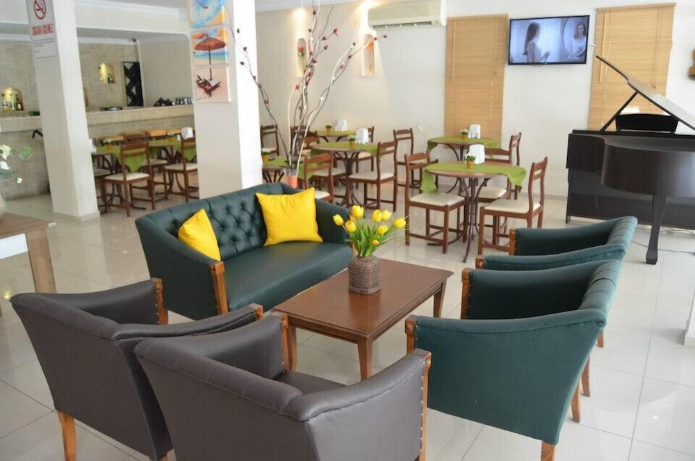 Kleopatra Carina Hotel Alanya Ngoại thất bức ảnh